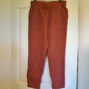 Old Navy Cropped Pants
